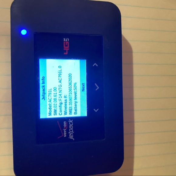 Netgear Verizon Jetpack 4g LTE - Model AC791L Hotspot - Picture 5 of 13